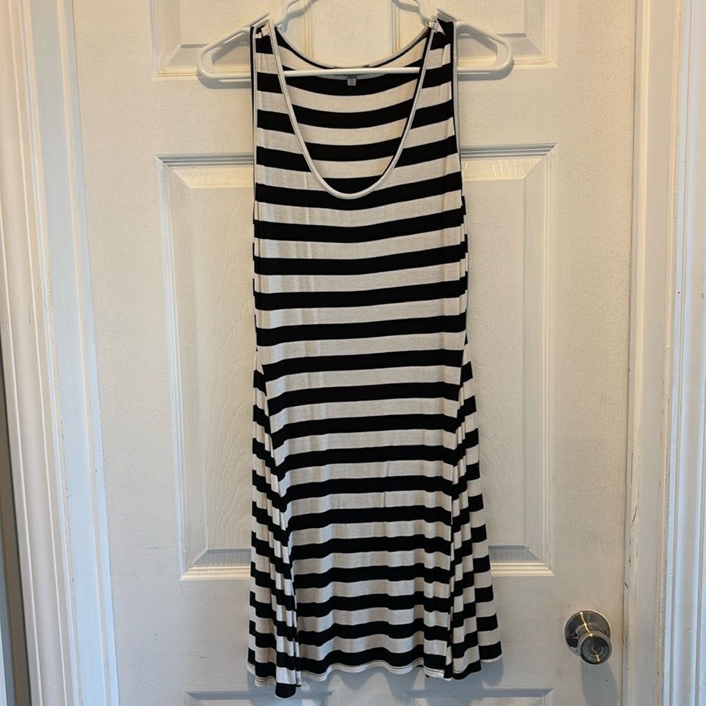 Charlotte Russe Black and White Maxi Dress Sleeveless Women’s M